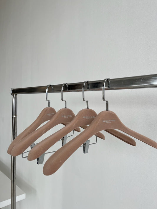 Maison Byrnel Pink Velvet Hanger